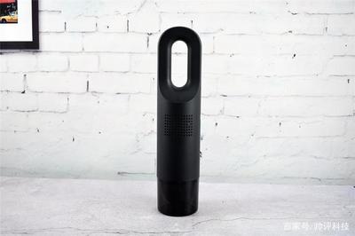 小身材大吸力，70迈随手吸尘器 颜值与实力兼具